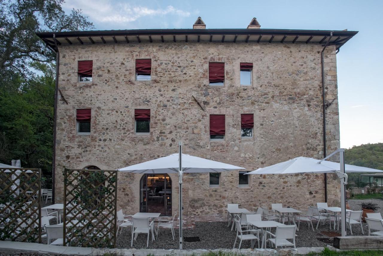 La Locanda di Petriolo Monticiano Esterno foto