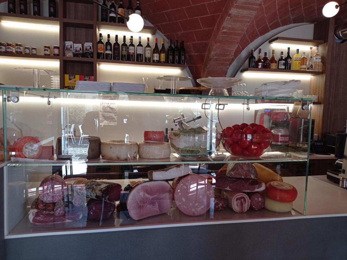 La Locanda di Petriolo Monticiano Esterno foto